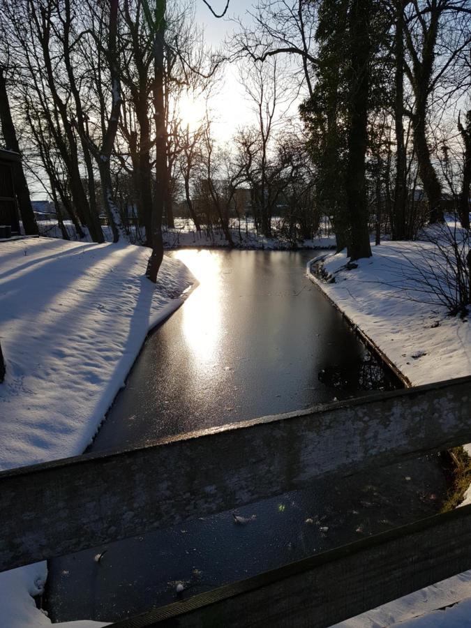 Ferienhaus Poseidon Neuharlingersiel Luaran gambar