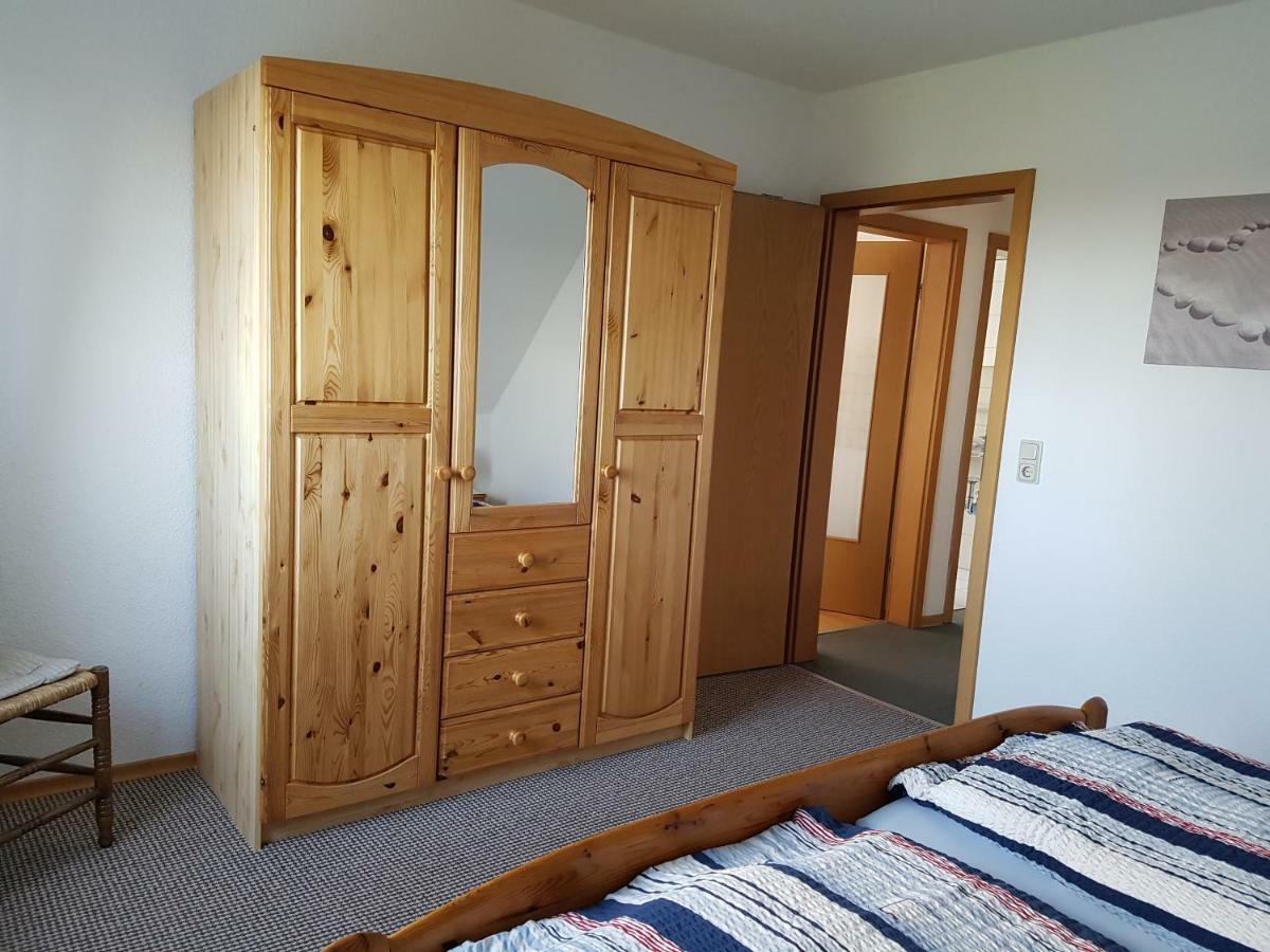 Ferienhaus Poseidon Neuharlingersiel Luaran gambar