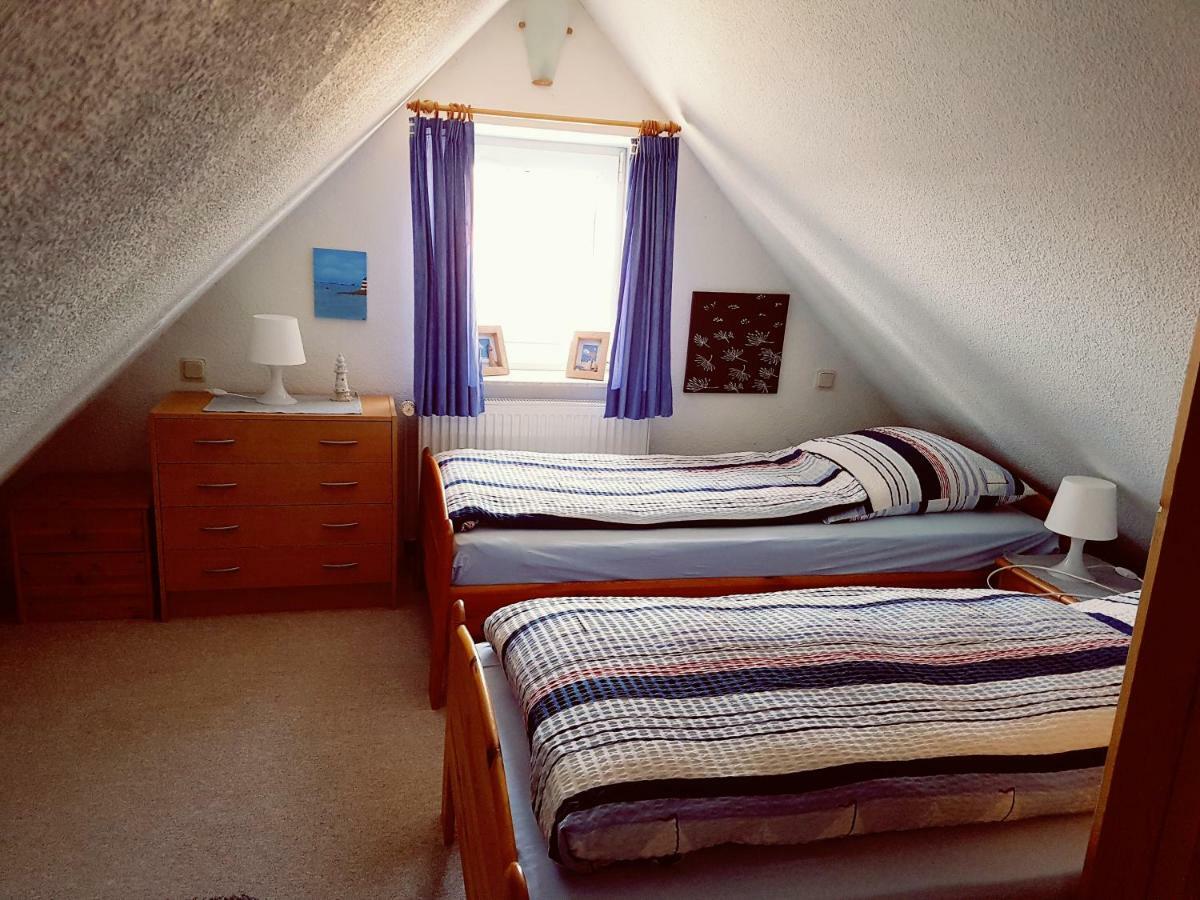 Ferienhaus Poseidon Neuharlingersiel Luaran gambar