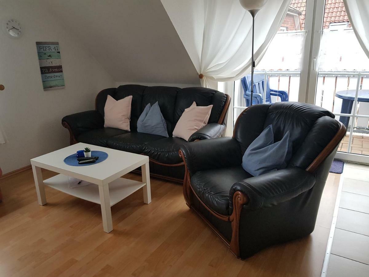 Ferienhaus Poseidon Neuharlingersiel Luaran gambar